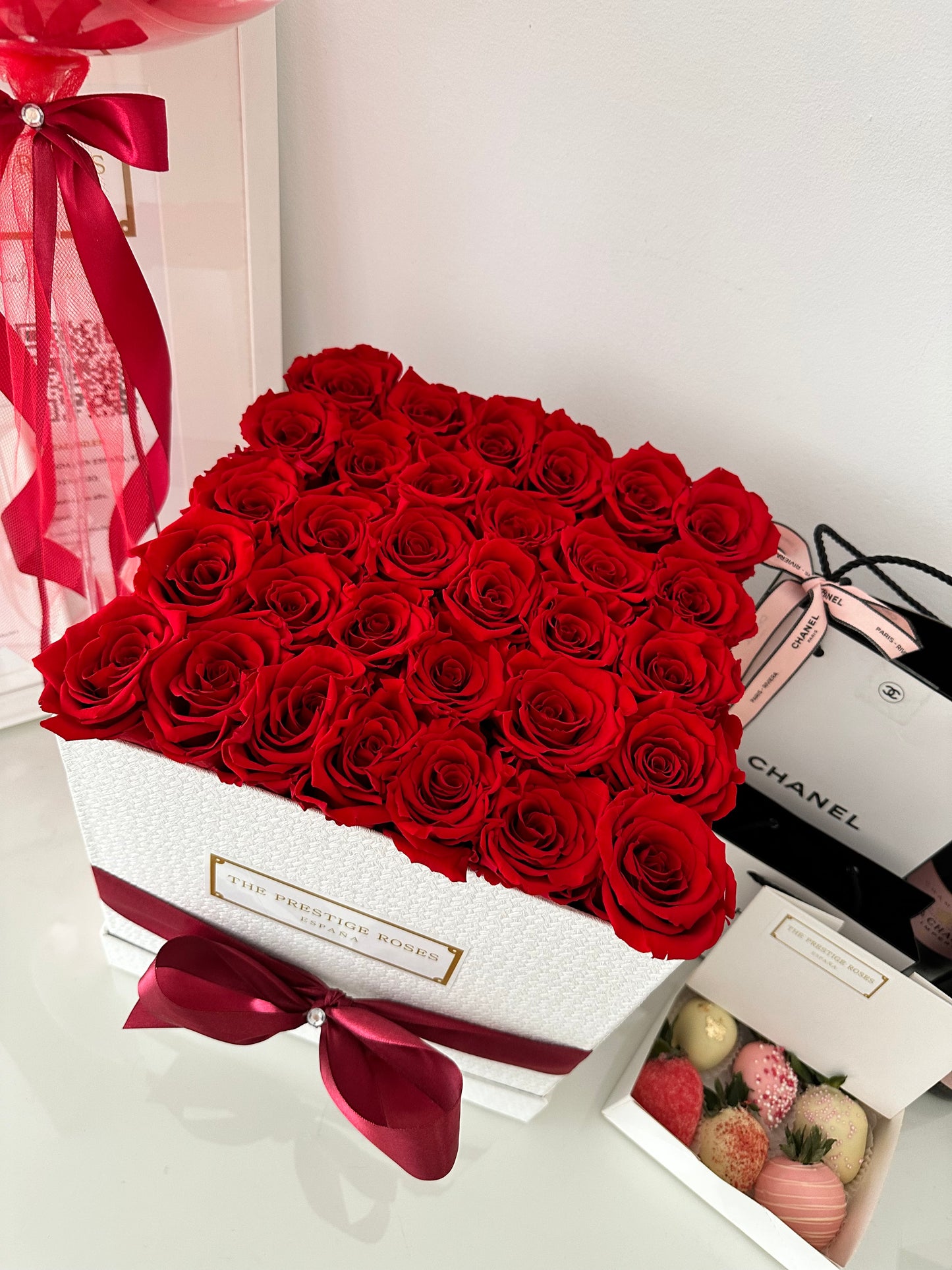 Coleccion Rosas Preservadas - Caja Luxury Grande Cuadrada