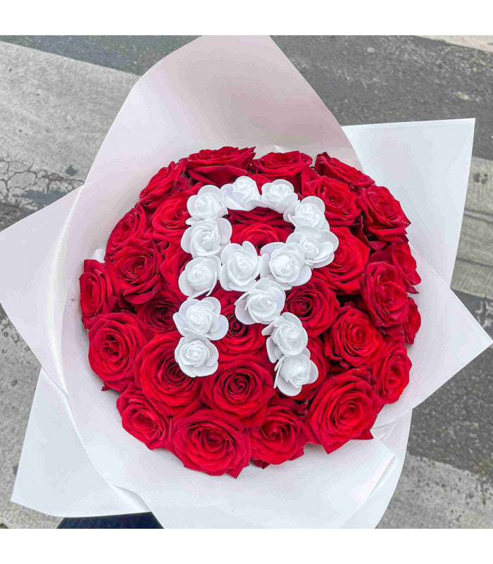 Ramo de rosas frescas con Personalización