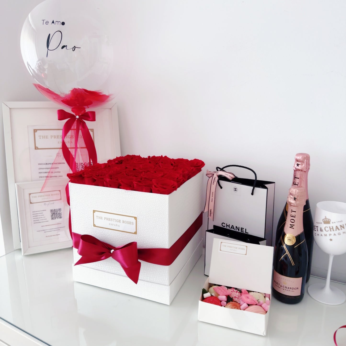 Coleccion Rosas Preservadas - Caja Luxury Grande Cuadrada