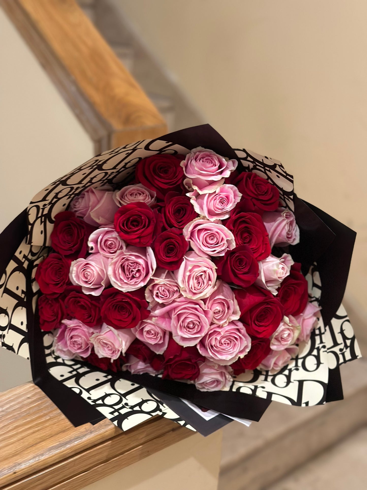 Ramo Dior de Rosas Frescas The Prestige Roses