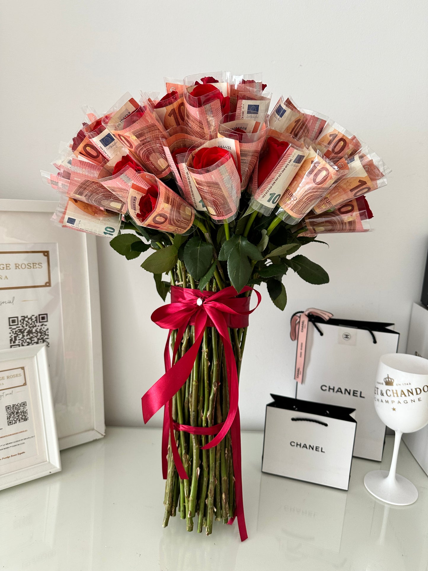 Money Bouquet - Ramo de rosas envueltas con dinero