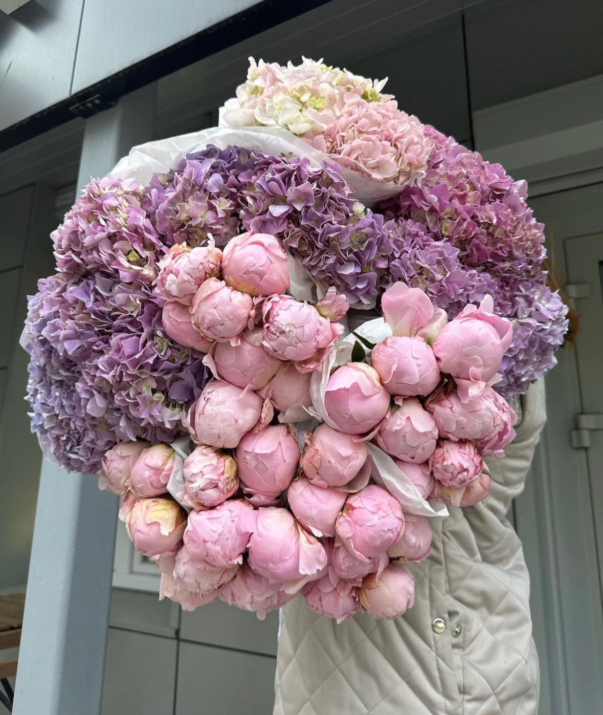 Ramo de hortensias naturales frescas