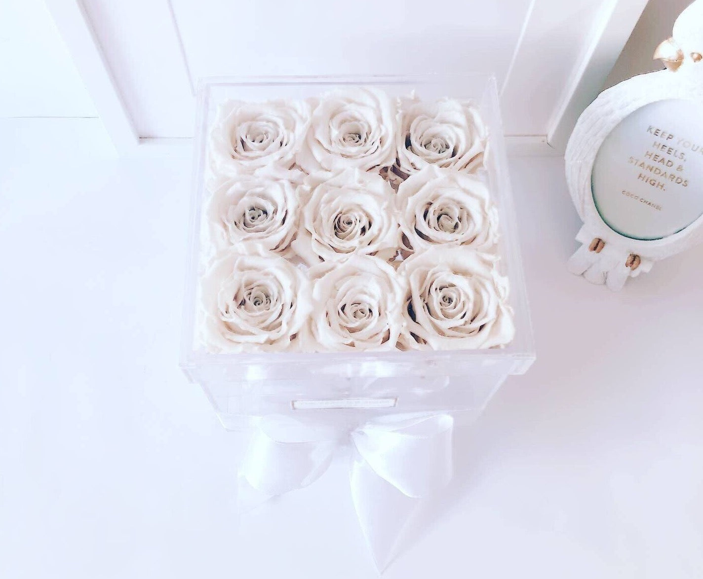 Caja Acrilica de Rosas Eternas Blancas | The Prestige Roses - The Prestige Roses Madrid