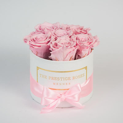 Comprar online Caja en forma de Corazón para San Valentín - The Prestige  Roses Madrid - Floristeria Lujo de Caja de Rosas Madrid